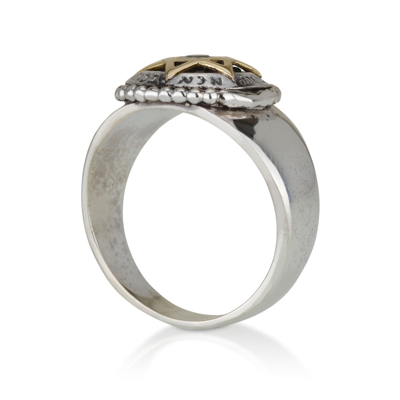 טבעת ״אנא בכוח" מכסף וזהב משובצת  באבן גארנט  - לחוזק רוחני